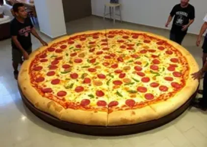 pizza gigante em Bauru