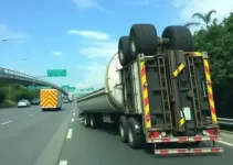 carreta com diesel