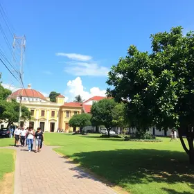 caminhada educativa no Centro de Bauru